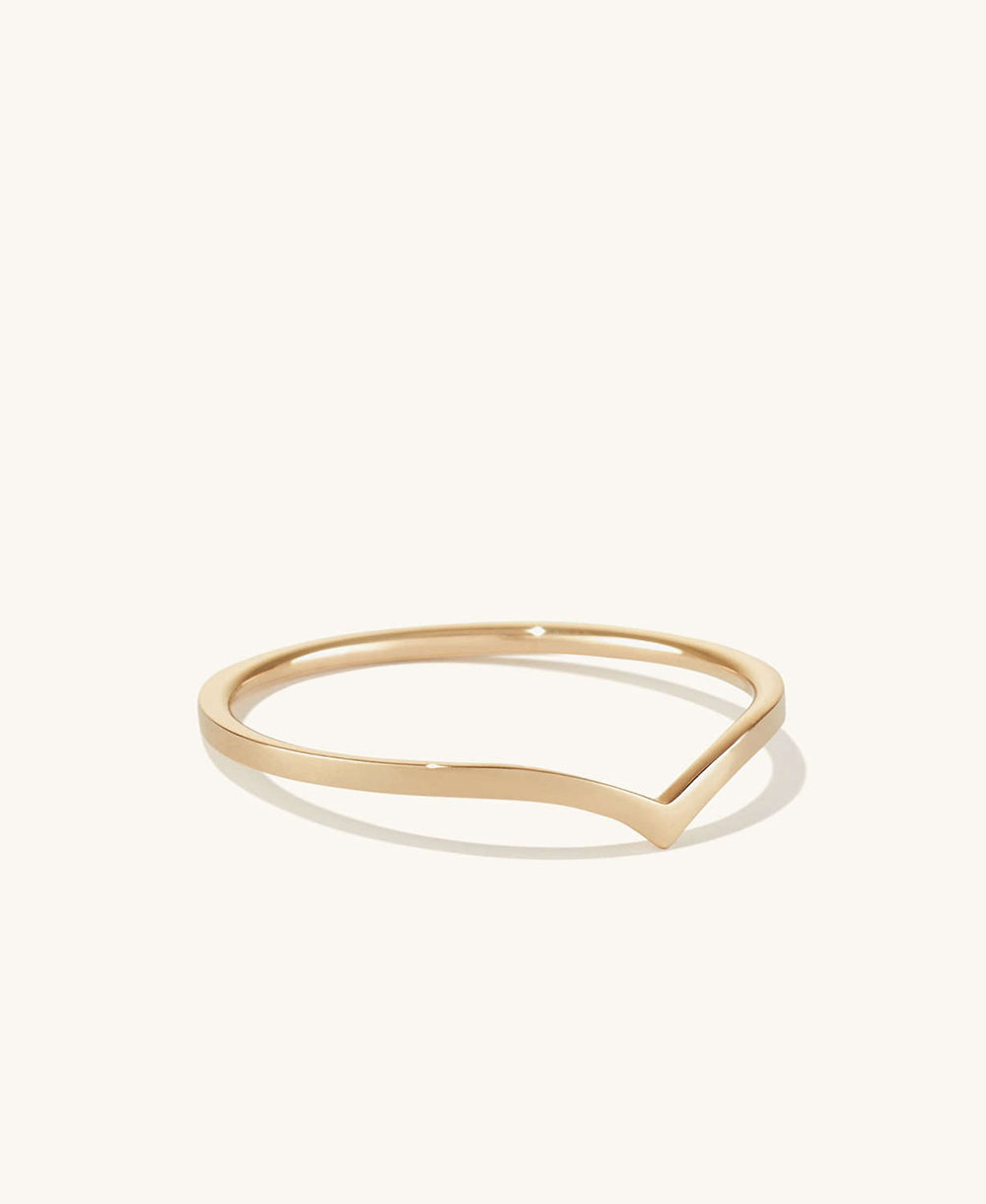 Bague empilable en V (style porte-bonheur)