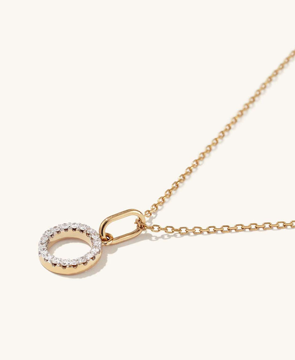 Pendentif lettre en diamants